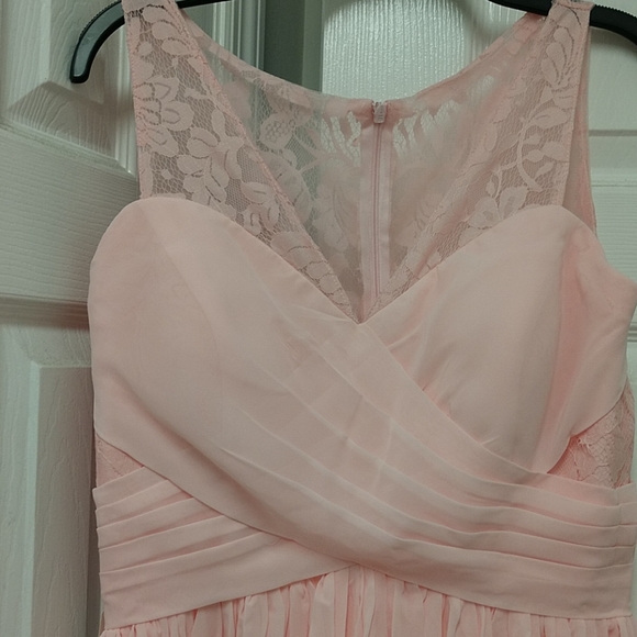 Gown - Picture 2 of 3